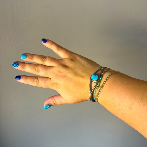 GENUINE VINTAGE TURQUOISE CUFF BRACELET 🩵🩵 - Picture 2 of 5